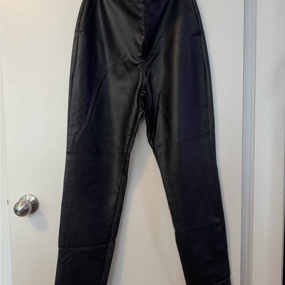 Scunci Black Faux Leather Accessory